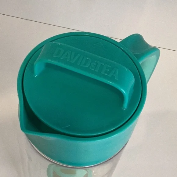 🍄 David’s Tea Plastic Infuser Pitcher - Picture 6 of 9